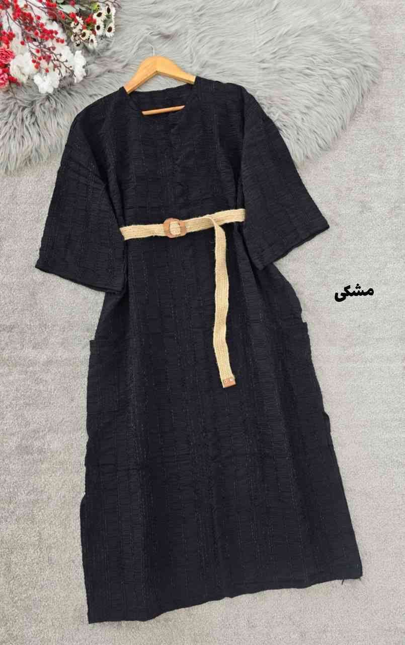 کفتان گلدوزی شیک زنانه فری سایز ۴۰تا۵۰است سایز جداندارد زیرنویس پایین سایت چک شود حتما